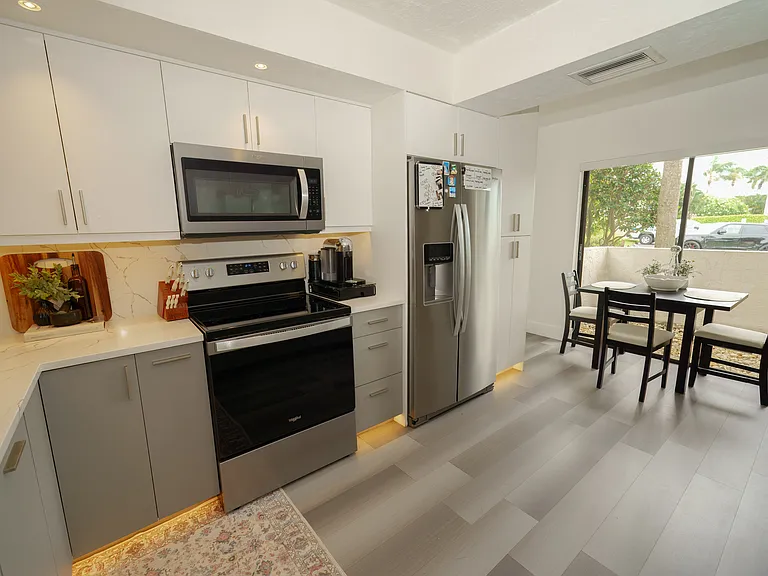600 Misty Pines Cir #106 — Photo 3