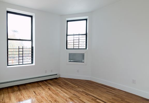5th image of 579 E 168th St #1E