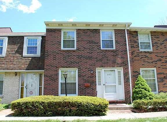 3rd image of 465 Clairbrook Ave