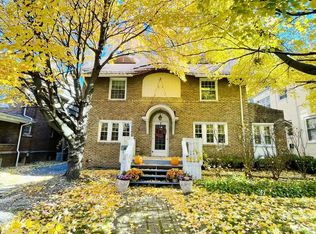 91 N Portage Path, Akron, OH 44303