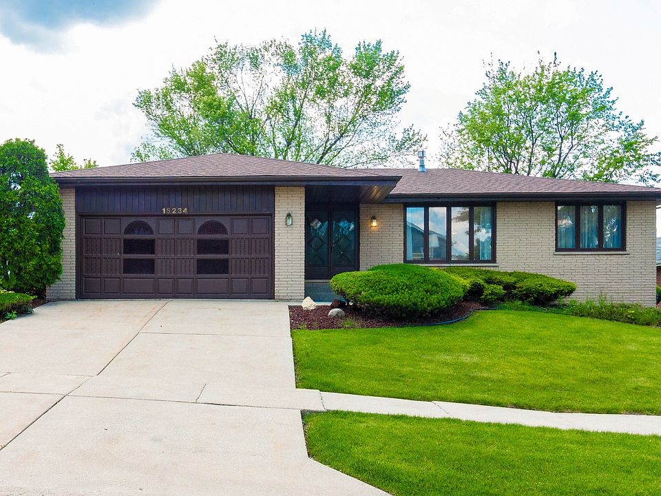 1st image of 15234 Bayberry Ct