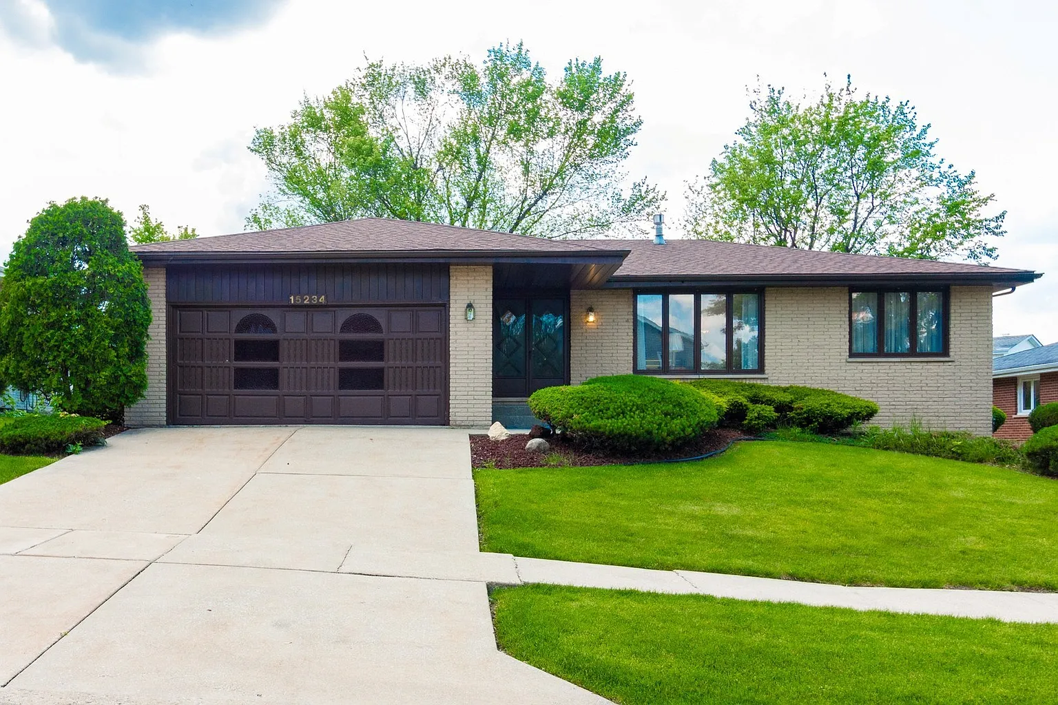 15234 Bayberry Ct photo 1