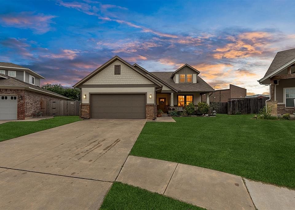 1st image of 2101 Cox Ln