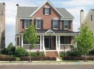 221 Cambridge Pl, Chalfont, PA 18914