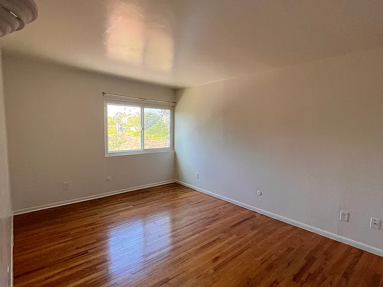 5741 Erlanger St — Photo 15