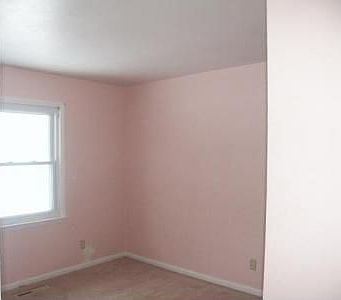 4th image of 1668 Wilton Dr