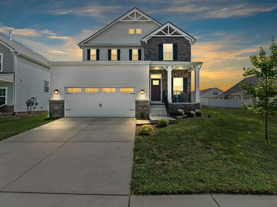 1st image of 833 Dean Dr