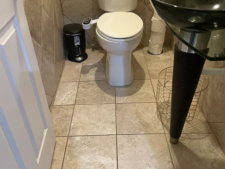 446 S Almont Dr — Photo 31