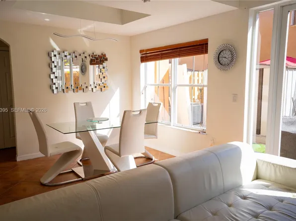 8520 NW 139th Ter APT 1607, Miami Lakes, FL 33016