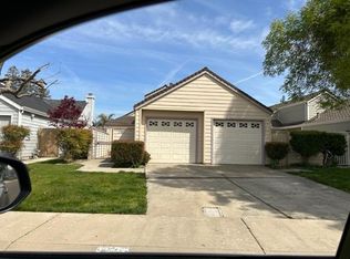 1740 Cape Cod Cir, Lodi, CA 95242