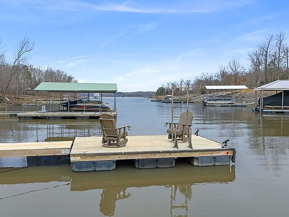 2nd image of 399 Lewis Rd