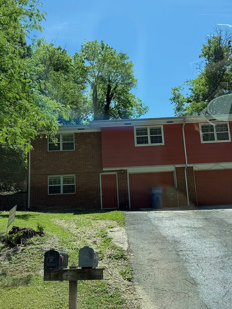 Photo 2 of 22 - 5718 Wilder Rd #B - Hixson, TN Building Photo - 5718 Wilder Rd #B