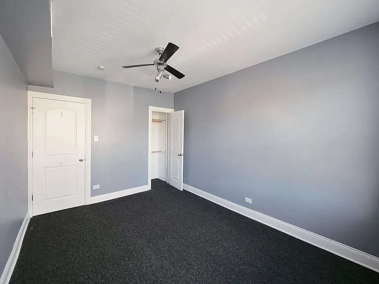 3309 W Bryn Mawr Ave #2 — Photo 7