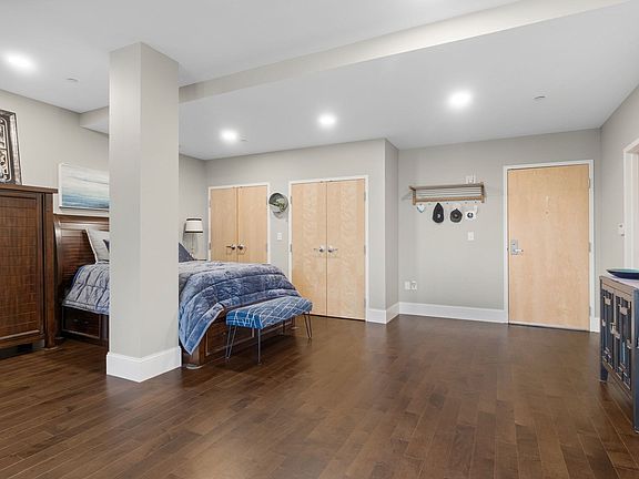 5th image of 10 Ocean Ave Unit 109