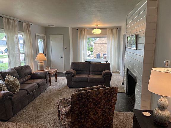 4th image of 1105 Lundvall Ave