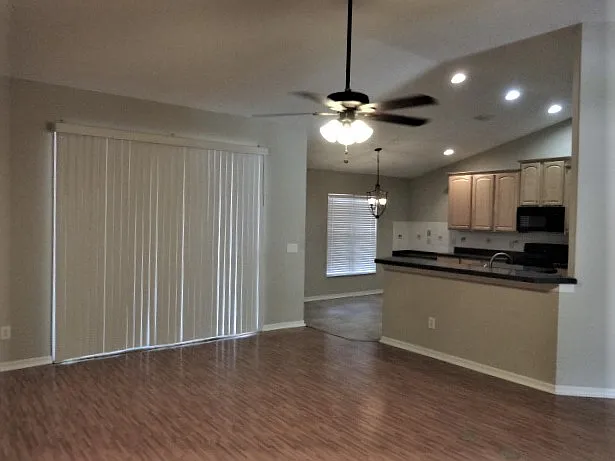 140 Norris Pl — Photo 7