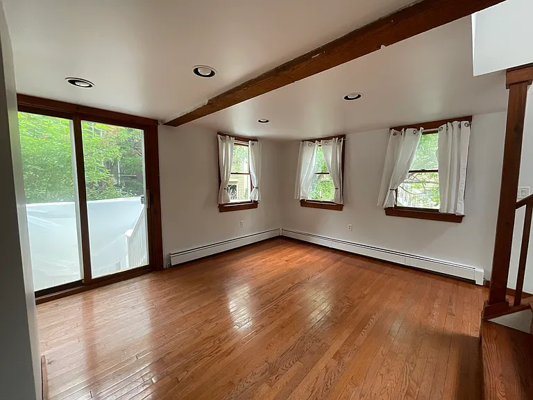 125 Spring St #1 — Photo 12