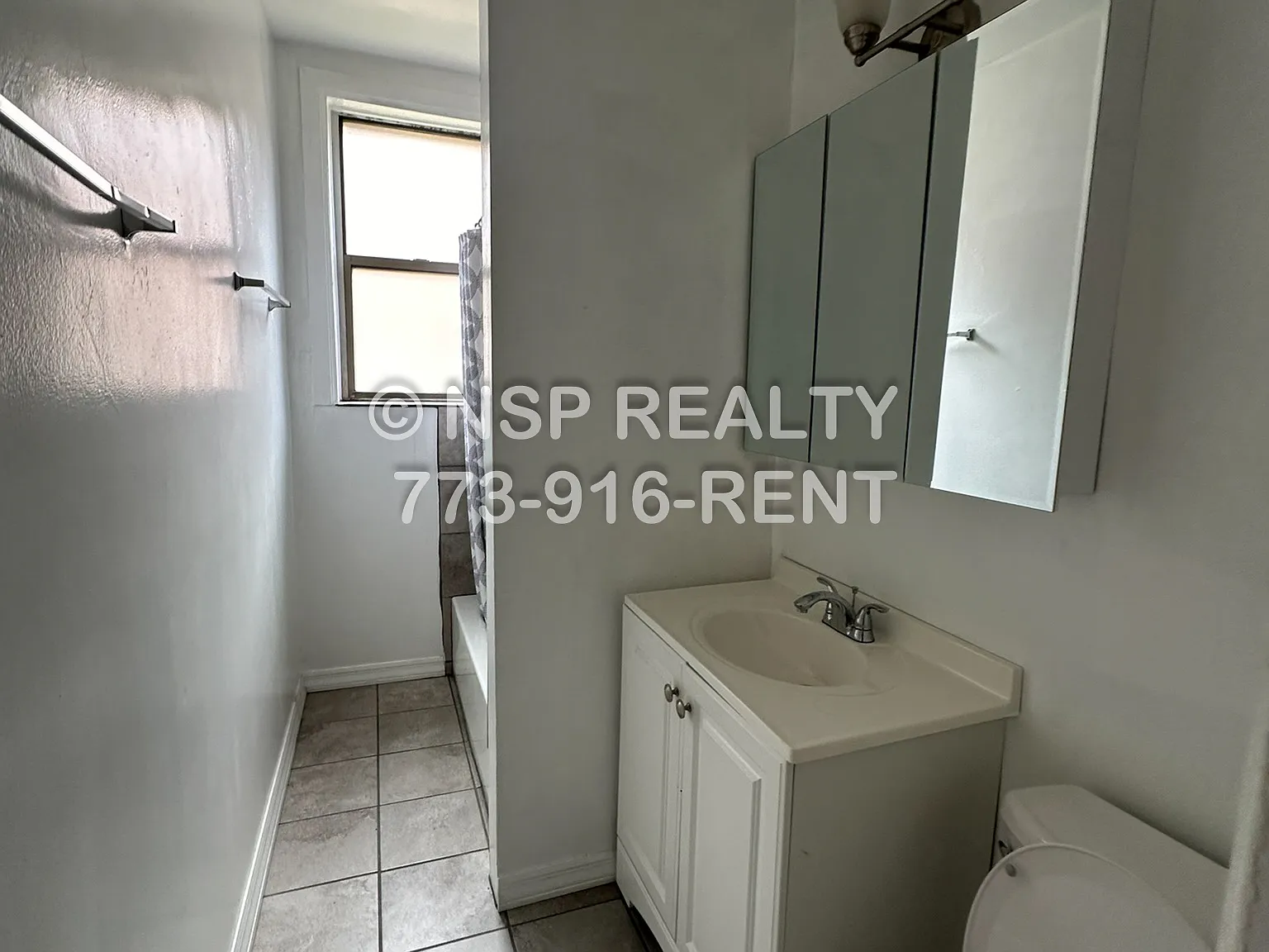 1 bed, 1.0 bath, 650 sqft, $1,300 — Photo 3