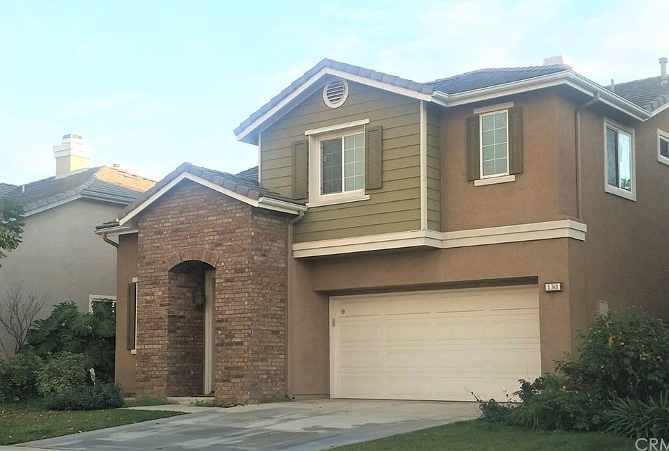 1st image of 130 Carrotwood Ln