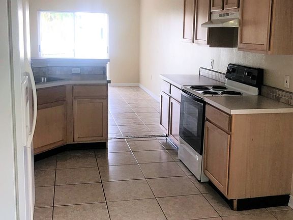 4th image of 2908 Elbib Dr