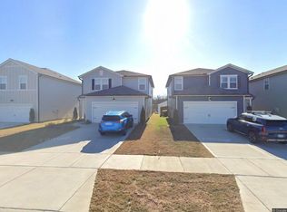 1632 Garden Passage Dr, Raleigh, NC 27604