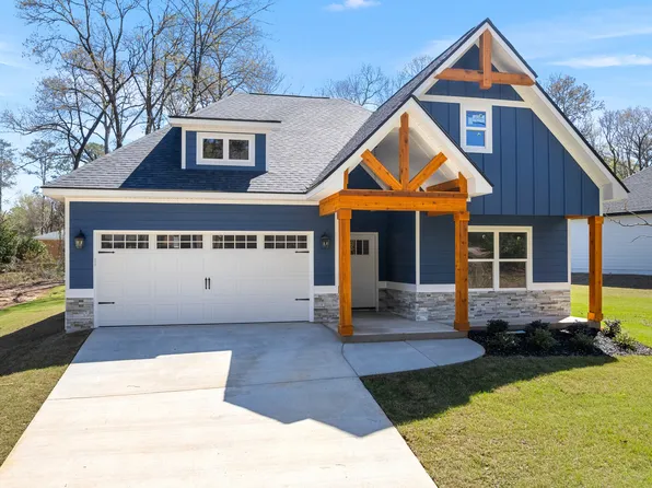 110 Friar Tuck Ave, Warner Robins, GA 31088