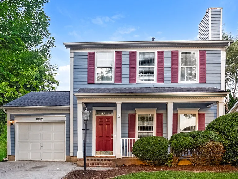 10415 Battle Ct — Photo 1