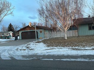 1007 7th St NW, Choteau, MT 59422