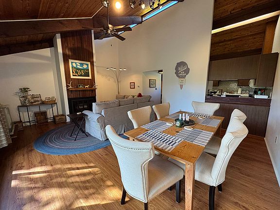 2nd image of 80 Murray Hill South Road #11