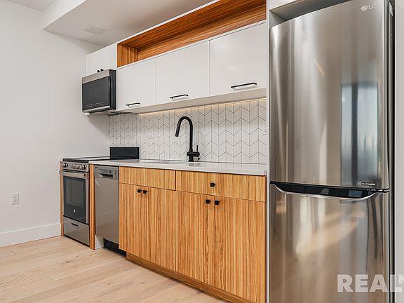 5th image of 60 W 125th St #1304B
