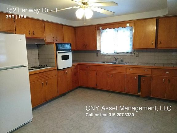 3rd image of 152 Fenway Dr #1