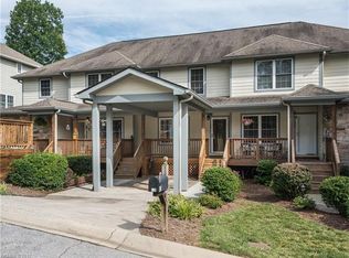 40 Aberdeen Dr, Arden, NC 28704