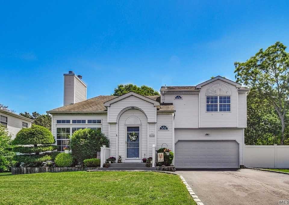 1st image of 13 Apple Ln
