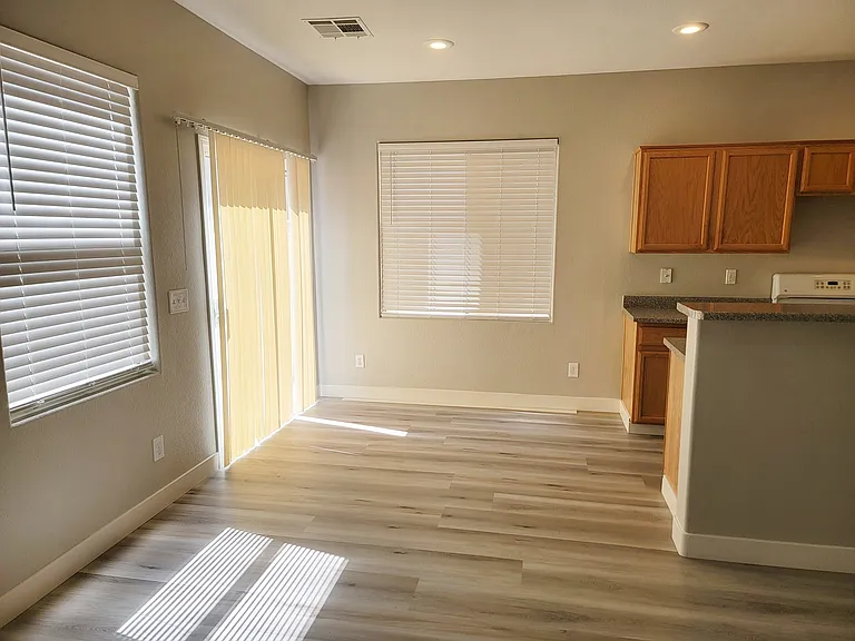 8050 Kings Ransom St — Photo 9