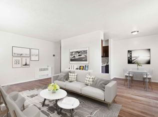 Bellaire Plaza, Denver, CO 80246