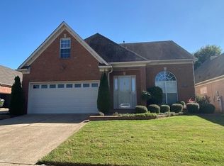 10471 Ashboro Dr, Collierville, TN 38017