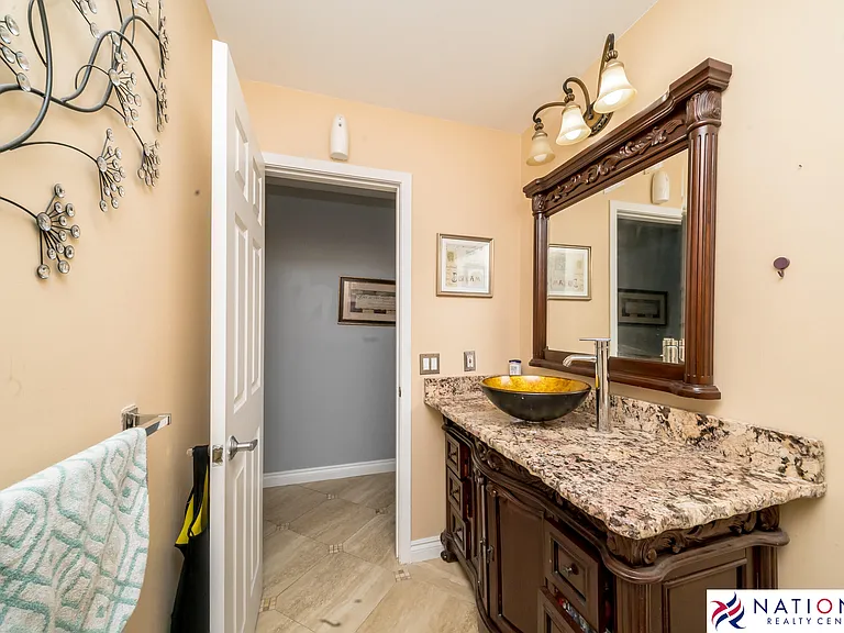 37709 Glengrove Dr — Photo 25
