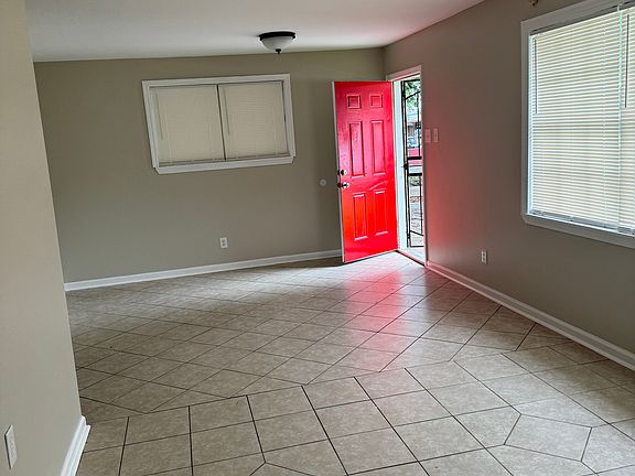 3rd image of 7920 Dorsett Dr #1