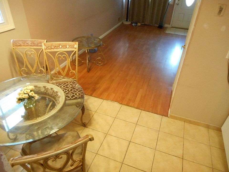 1st image of 65 Sandalwood Dr