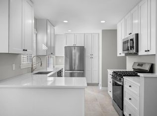 4402 Baintree Rd, University Heights, OH 44118