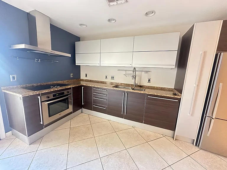 1850 E Maryland Ave #54 — Photo 4