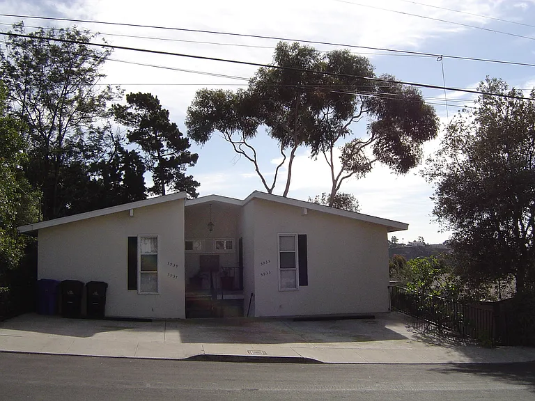 5939 Lauretta St — Photo 11