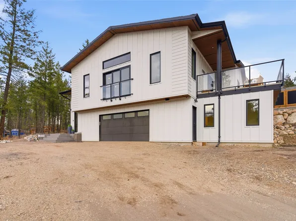 7111 Dunwaters Rd, Central Okanagan West, BC V1Z 3W6