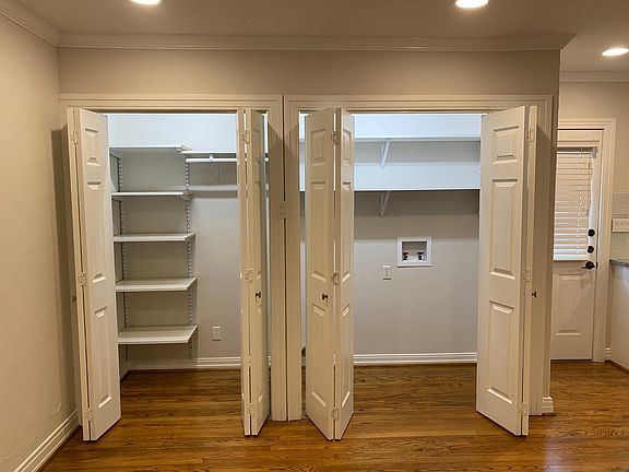 5th image of 5900 Martel Ave #5900
