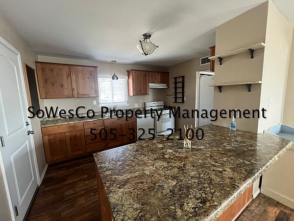 2nd image of 1901 E 25th St