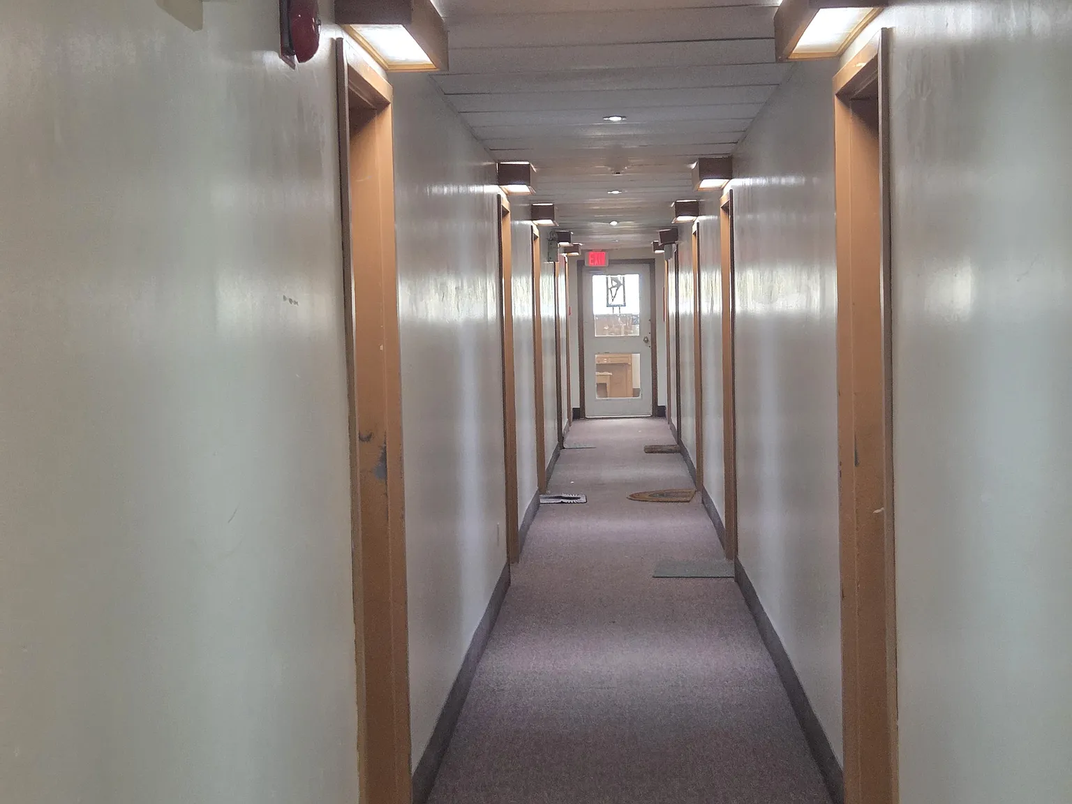 1 bed, 650 sqft, $1,400 — Photo 3