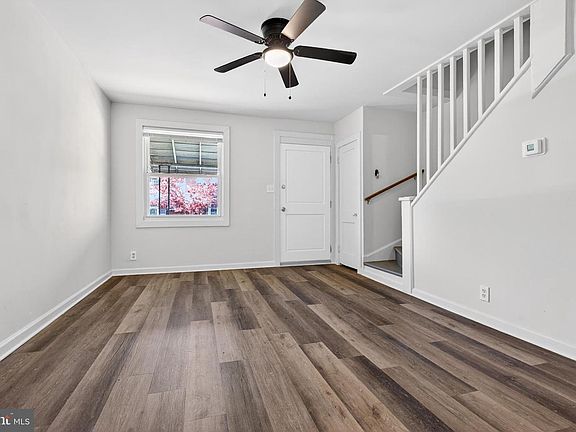3rd image of 3733 Saint Victor St