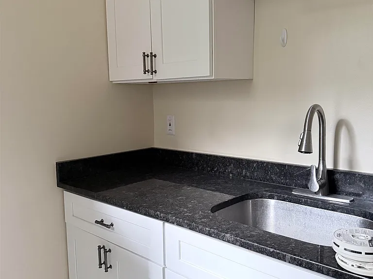 270 Harrison Ave #105 — Photo 5
