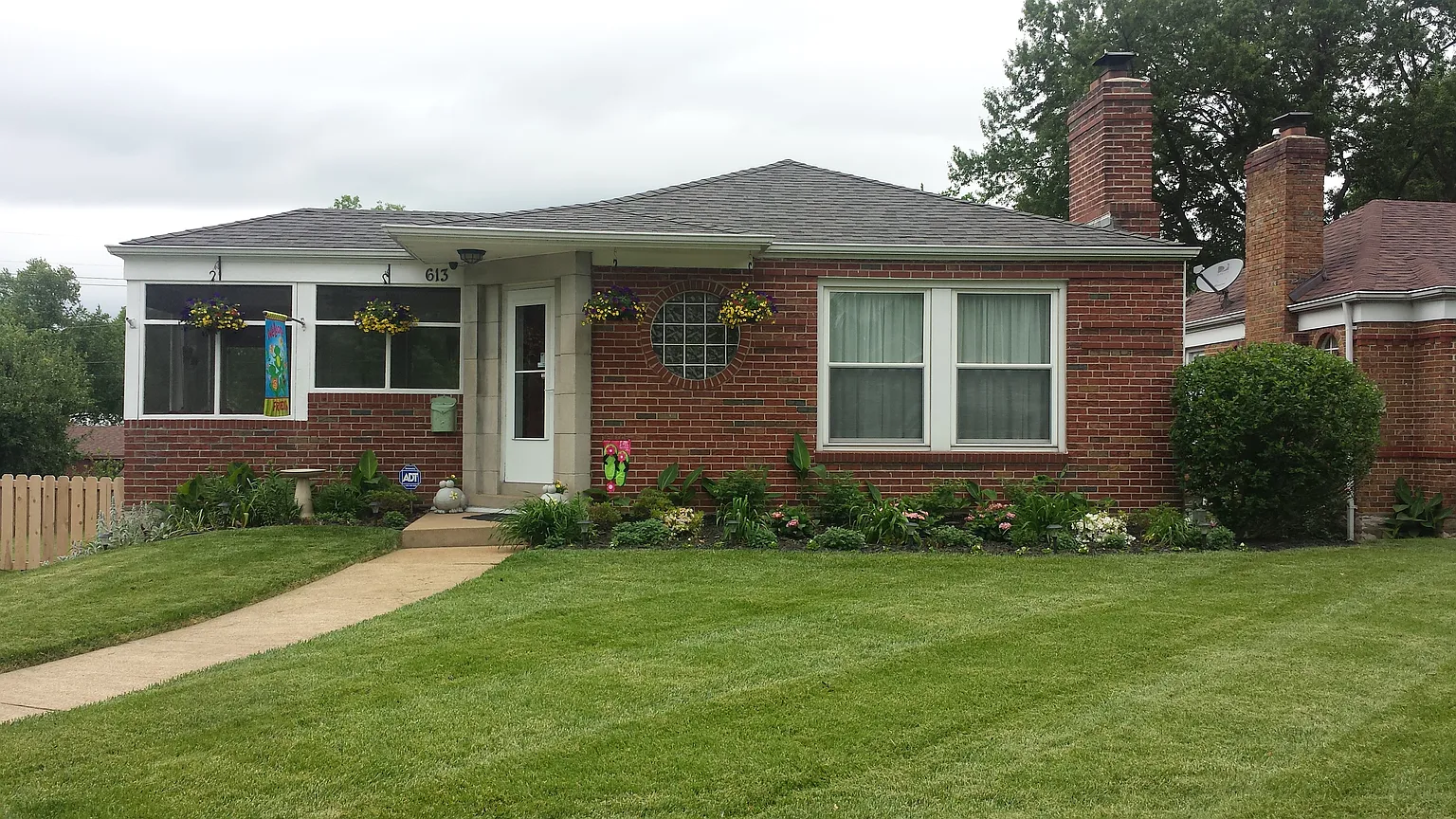 613 Landor Ct photo 1