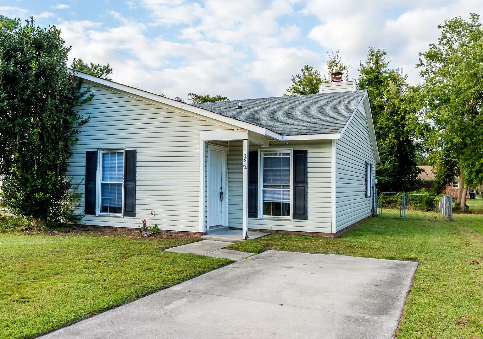 Coming Soon -2 Bedroom In The City Limits — Photo 1
